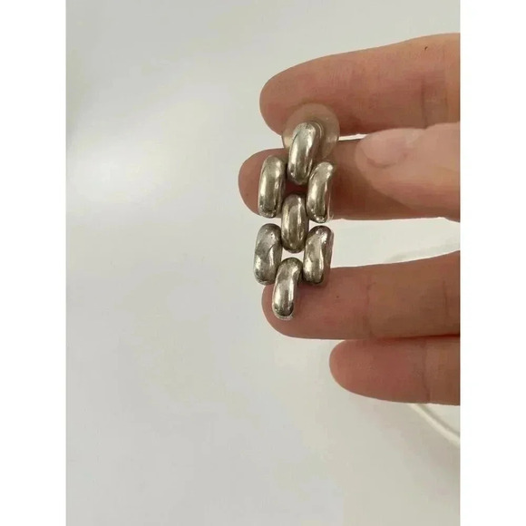 Silver Tone Vintage Chainlink Dangle Earrings - Picture 3 of 10